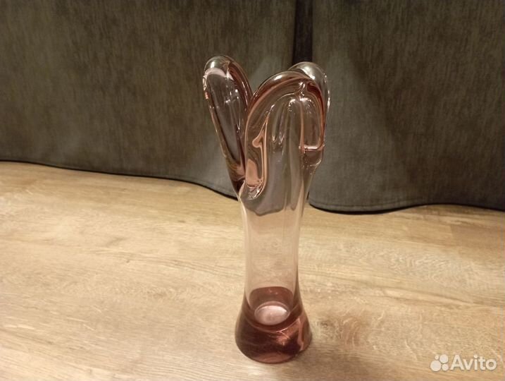 Ваза для цветов. Цветное гутное стекло