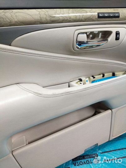 Обшивка двери Лексус лс 600 передняя левая 12-17