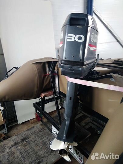 Лодка с мотором Ямаха 30