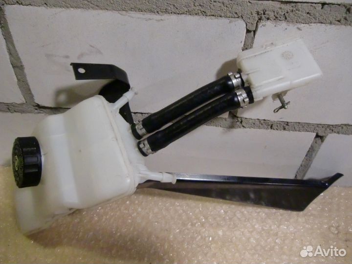 Бачок тормозной Мерседес Виано Вито W639