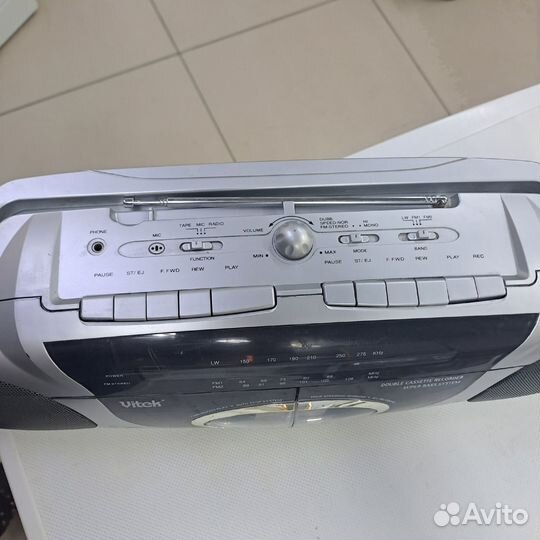 Магнитола Vitek VT-3304