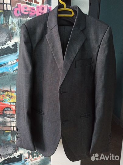 Школьный костюм