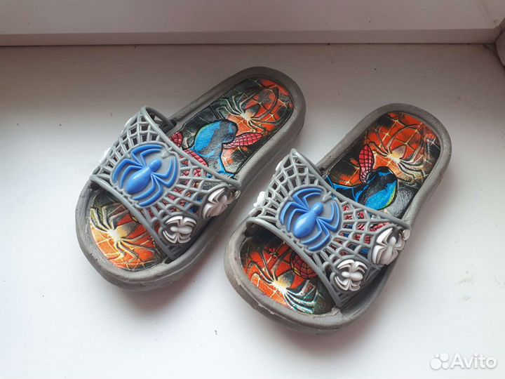 Обувь для девочки,разная