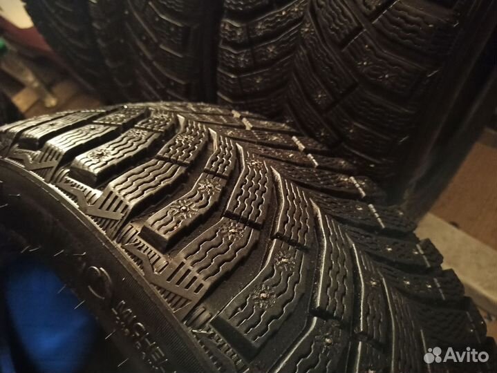 Michelin X-Ice North 4 225/55 R17