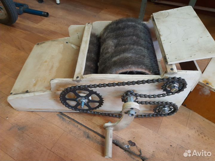 Кардер для шерсти и трепалка