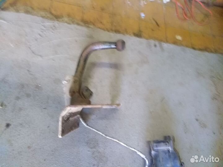 Фаркоп на fiat albea