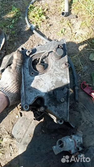 Крышка лобовины левая BMW X5 E53