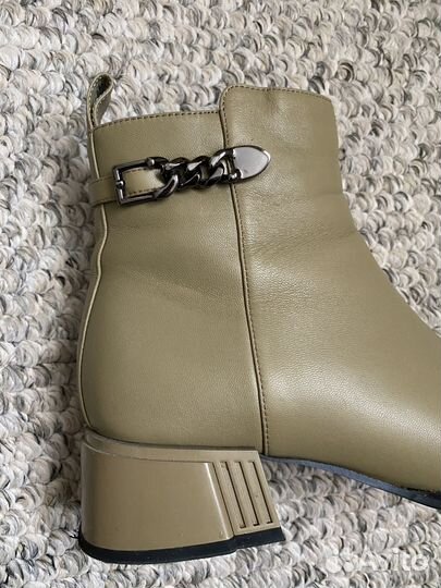 Ботинки демисезонные 37 р