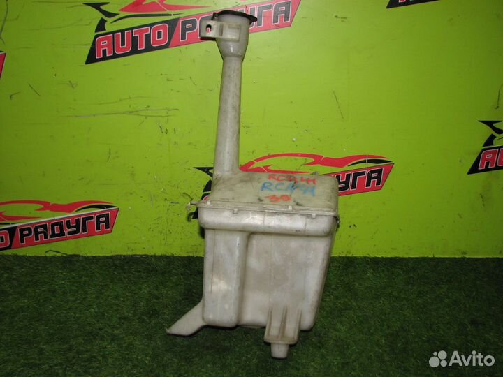 Бачок омывателя toyota KCH40G, KCH40W, RCH41W,RCH4