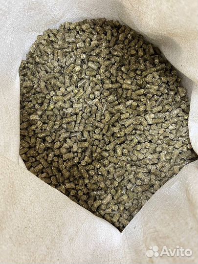 Гранулированное сено. Пивная дробина