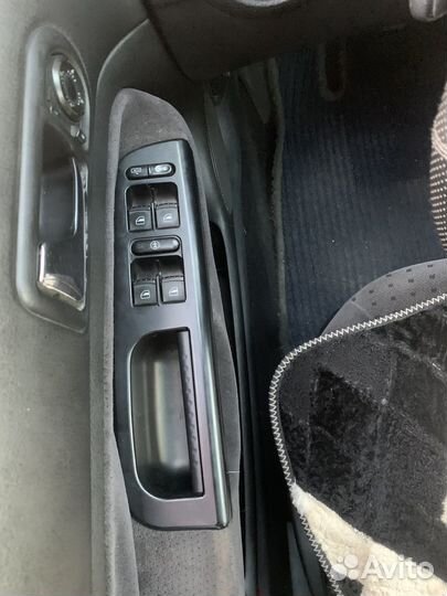 Volkswagen Golf, 1998