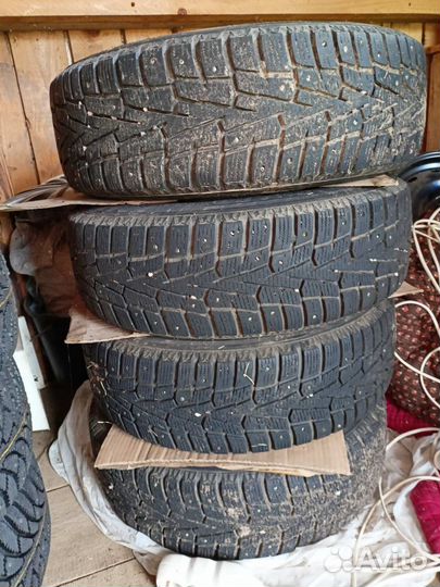 Колеса на Рено, Ниссан