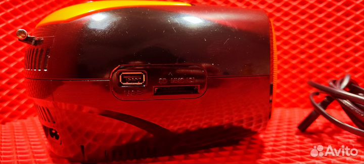 Магнитола Dexp Q200