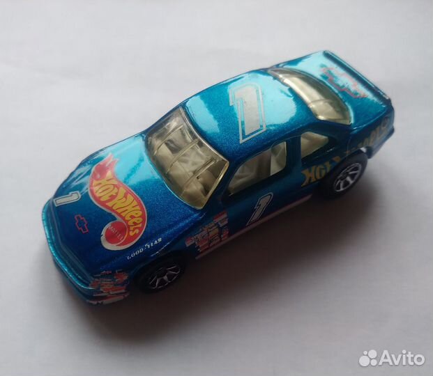 Модель машины Chevrolet от Hot Wheels (1991)