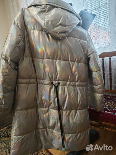 Пуховик женский
