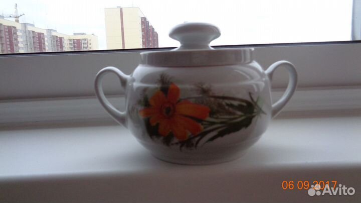 Сувениры, копилки, шкатулки