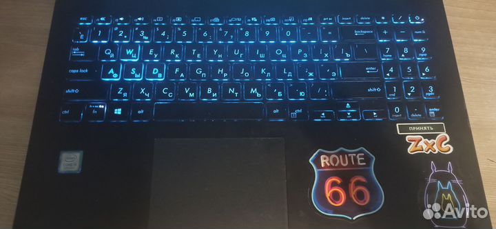 Ноутбук asus