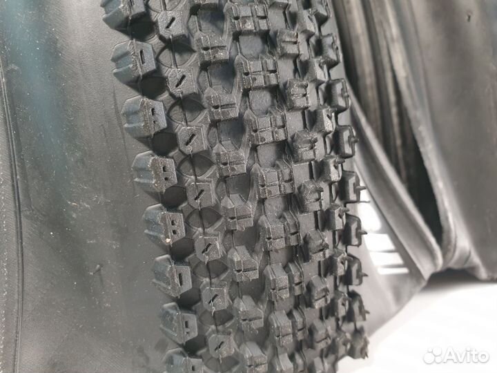 Покрышки Kenda Small Block Premium 26x2.1