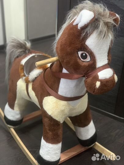 Качалка лошадь