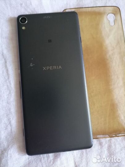 Sony Xperia XA, 2/16 ГБ