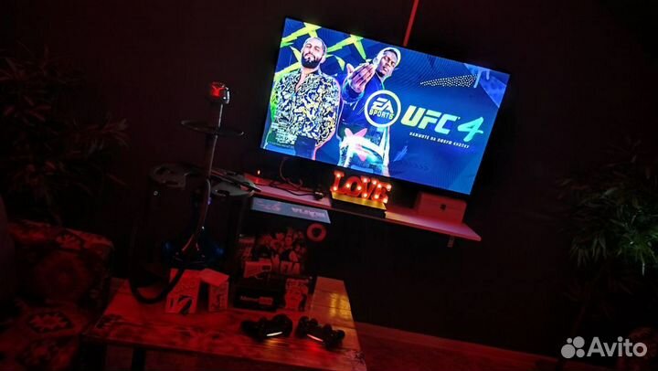 Почасовая аренда комнат с PS4 и 4К телевизорами