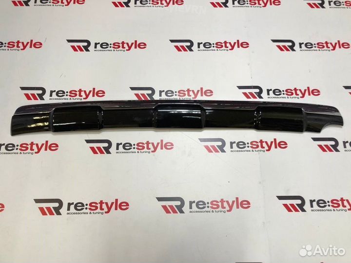 Накладка Toyota Land Cruiser Prado 150 09-17г