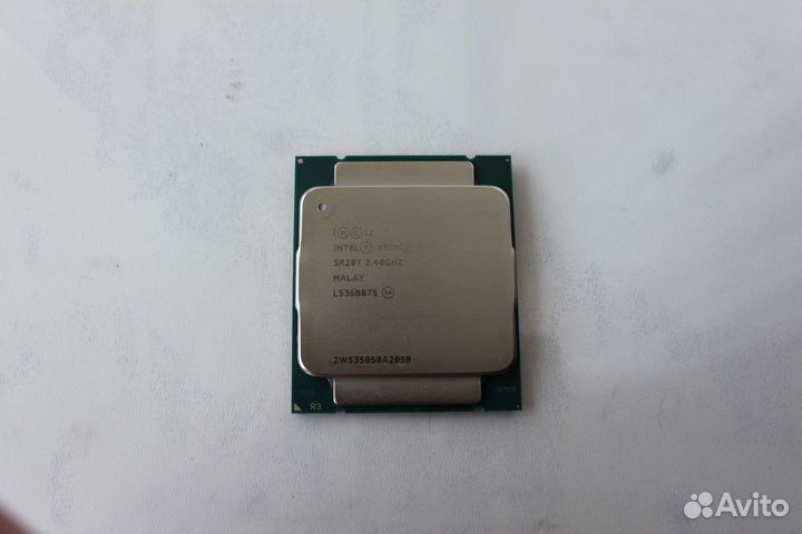 Процессор Intel Xeon E5 2620v3