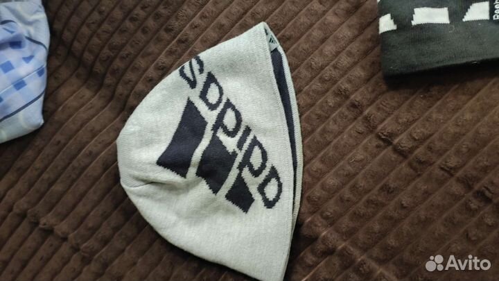 Шапка adidas reebok