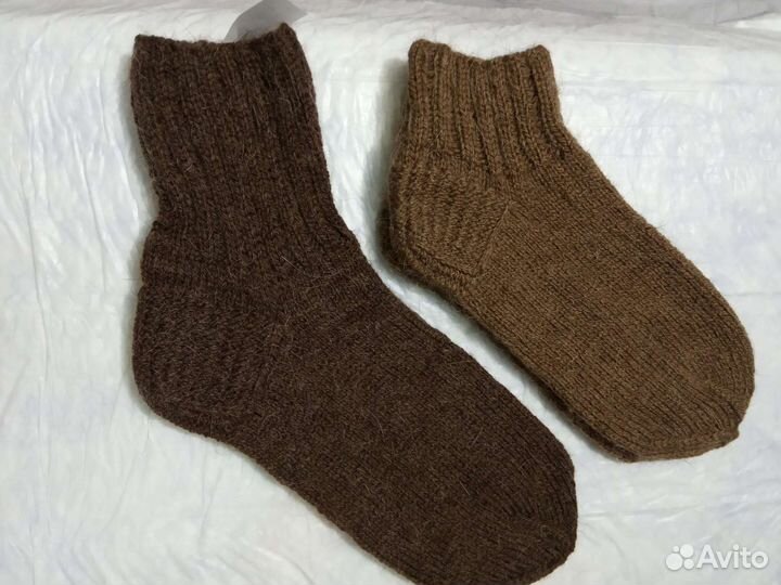 Вязаные носки из верблюжьей шерсти