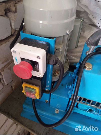 Станок для разделки кабеля