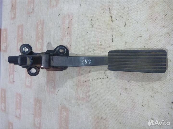Педаль газа Mitsubishi Outlander CW5W 6B31 2008
