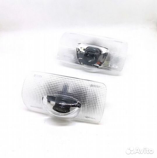 Подсветка дверей с логотипом Lexus