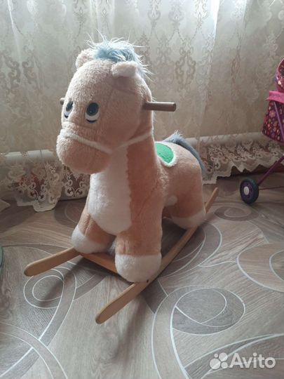 Качалка лошадь