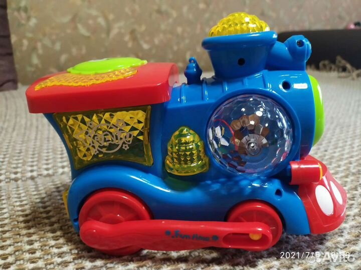 Паровозик (музыкальная игрушка)