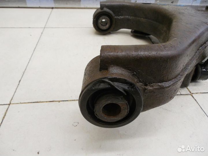 Рычаг передний нижний правый Sorento 2003-2009