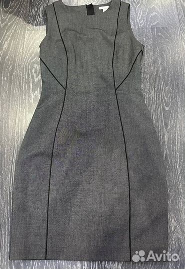 Платье H&M. Размер S