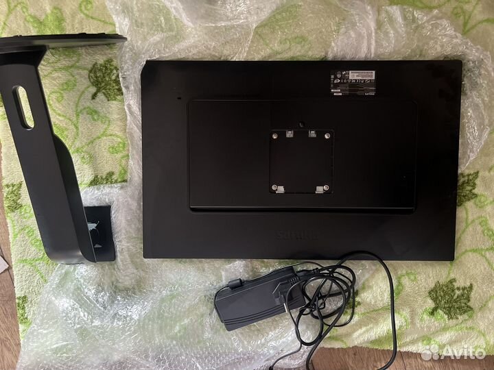 Монитор Philips 275P4vykeb/00