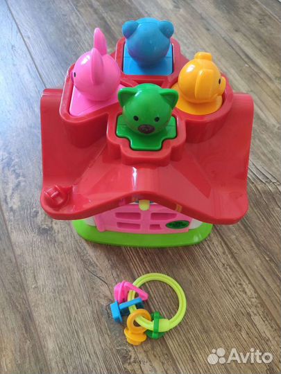 Игрушка логический домик