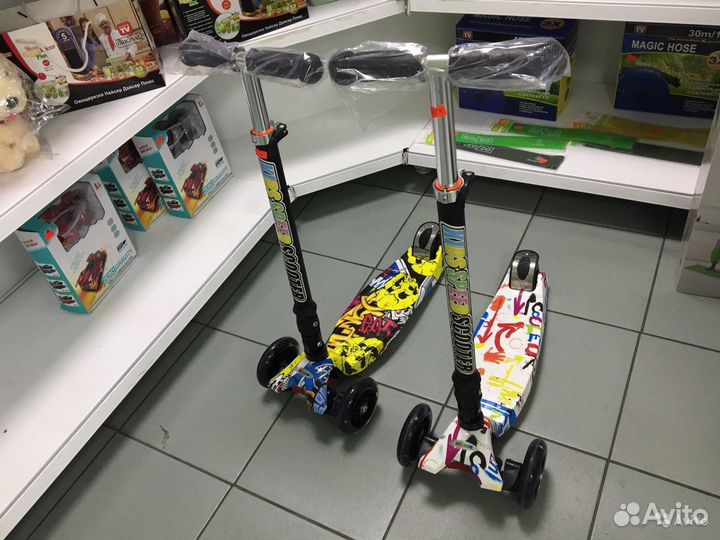 Самокат Scooter