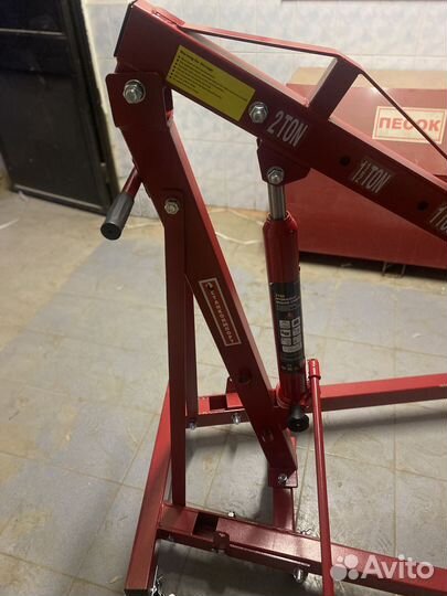 Кран гидравлический гаражный гусь 2 тонны T32002