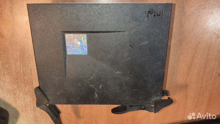 Intel Pentium III Xeon 500 мгц разъем Slot 2