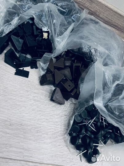 Мебельная фурнитура (остатки)