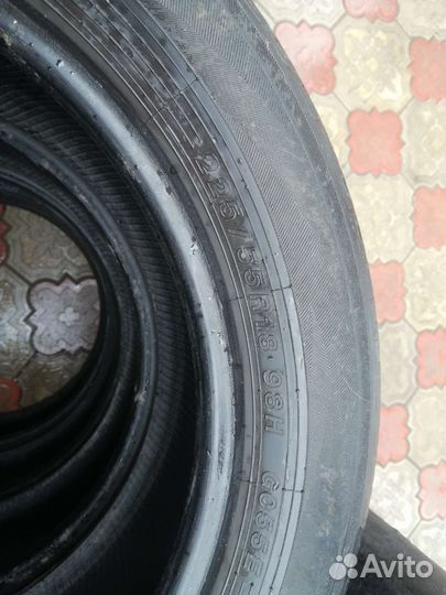 Yokohama Geolandar SUV G055 225/55 R18