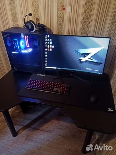 Компьютерные столы (Бесплатная доставка и сборка)