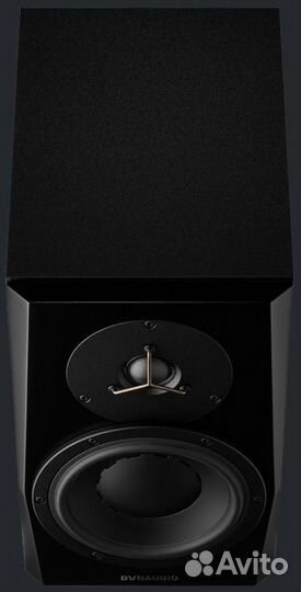 Студийный монитор ближнего поля Dynaudio LYD-7