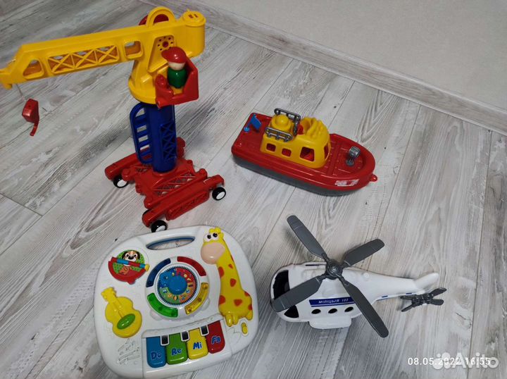 Развивающие игрушки, погремушки, сортеры, мобили