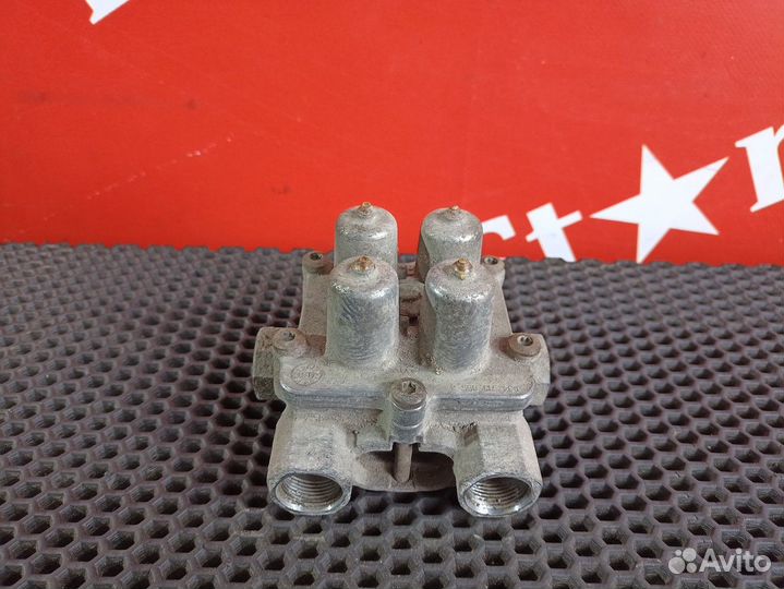 Кран 4-х контурный