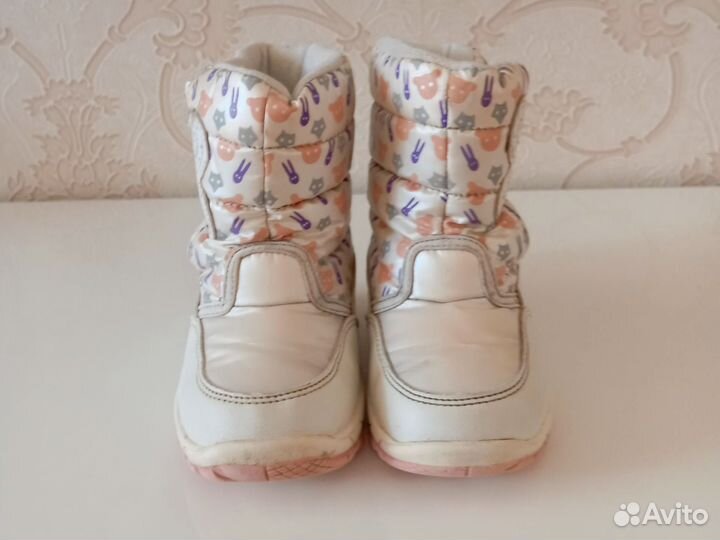 Ботинки зимние на девочку 25 размер