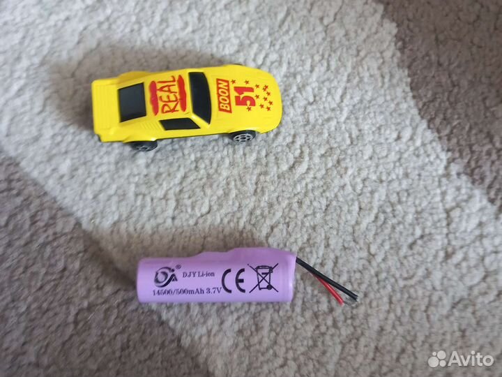 Аккумулятор 3.7v