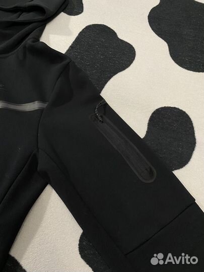 Nike tech fleece